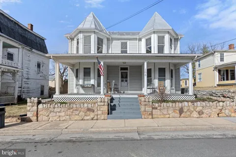 106 MAIN STREET