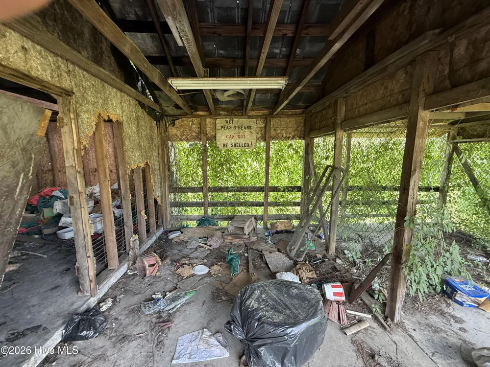 2740 Nc 71 Highway Maxton, NC 28364