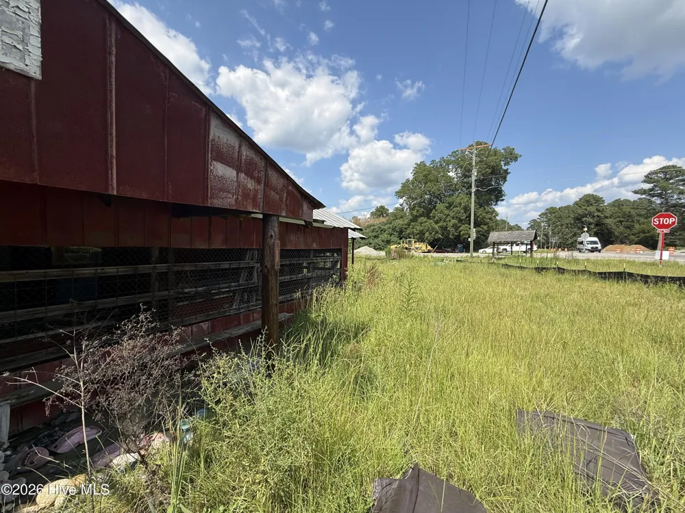 2740 Nc 71 Highway Maxton, NC 28364