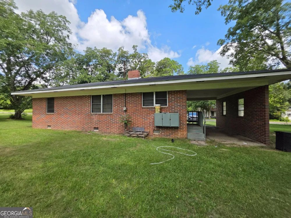 1056 Tommy Purvis Jr RD Reynolds, GA 31076