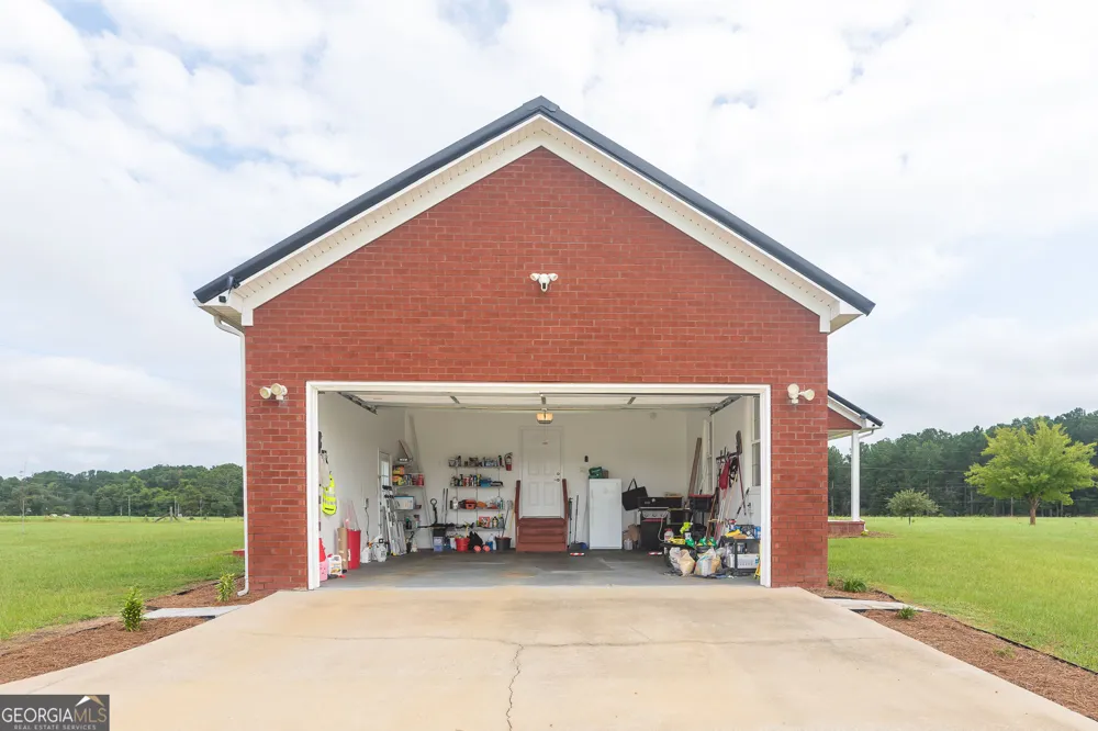 1948 US Highway 280 W Reidsville, GA 30453