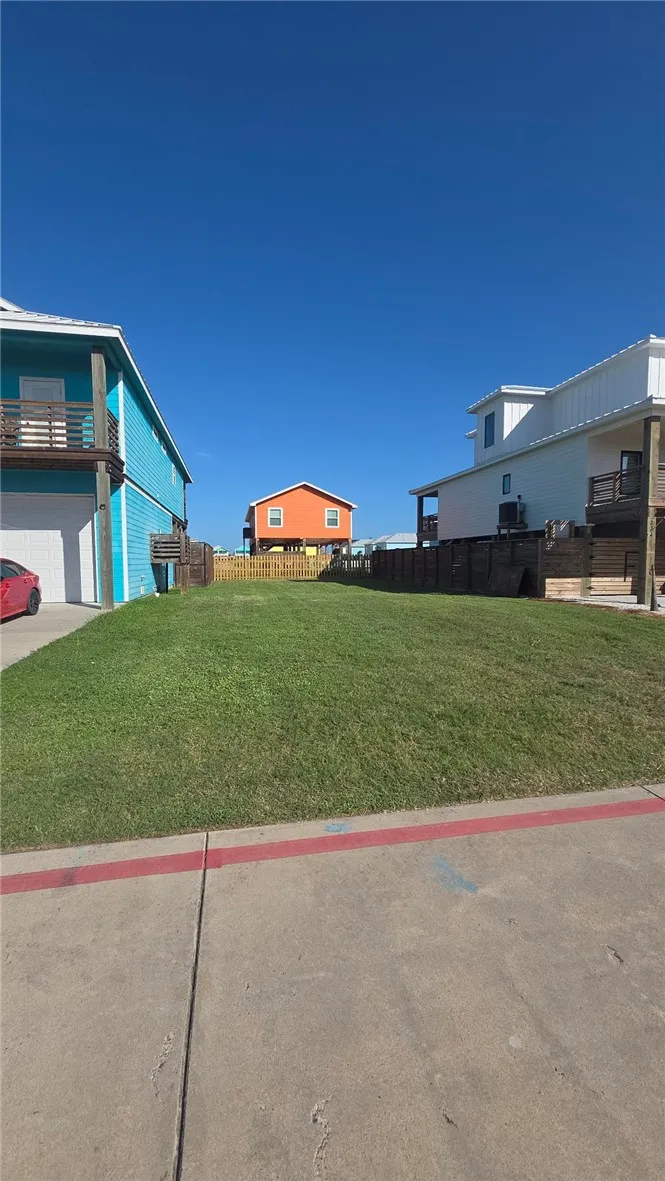 338 Paradise Pointe Drive Port Aransas, TX 78373