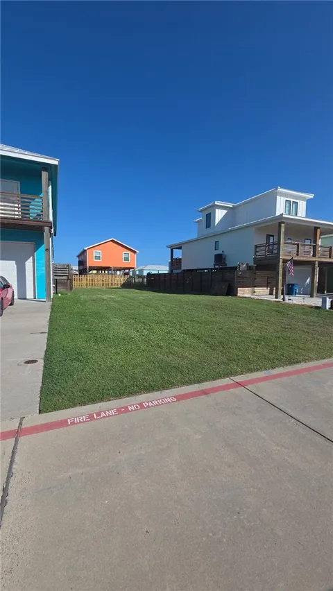 338 Paradise Pointe Drive