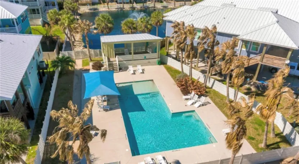 338 Paradise Pointe Drive Port Aransas, TX 78373