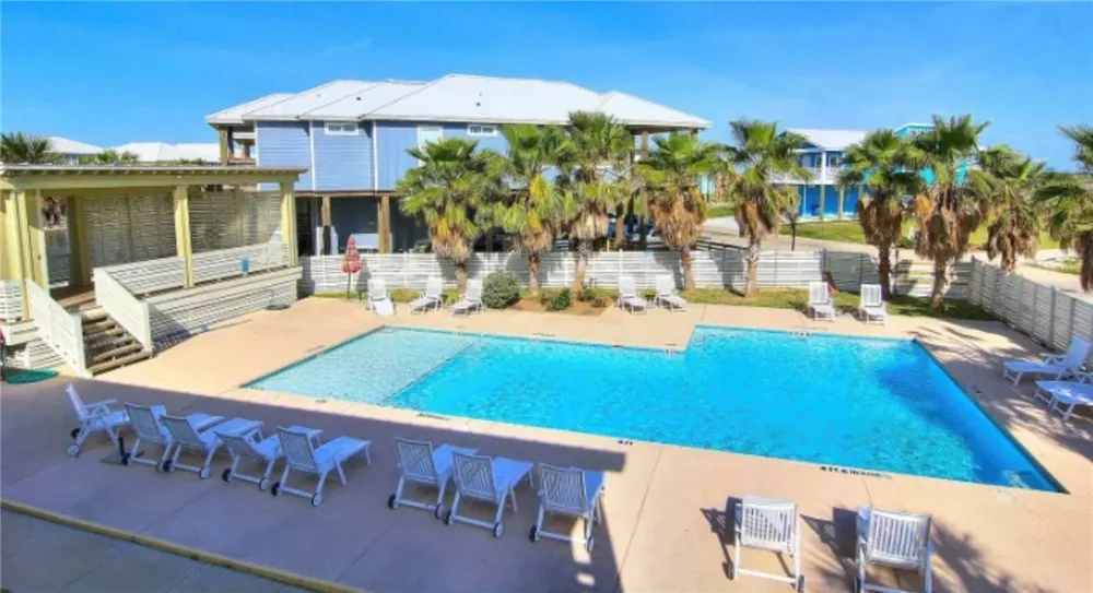 338 Paradise Pointe Drive Port Aransas, TX 78373