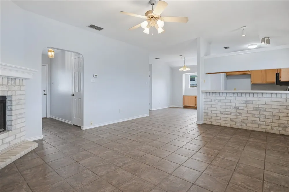 13957 Mainsail Street Corpus Christi, TX 78418