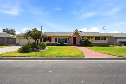 335 E Sycamore Drive