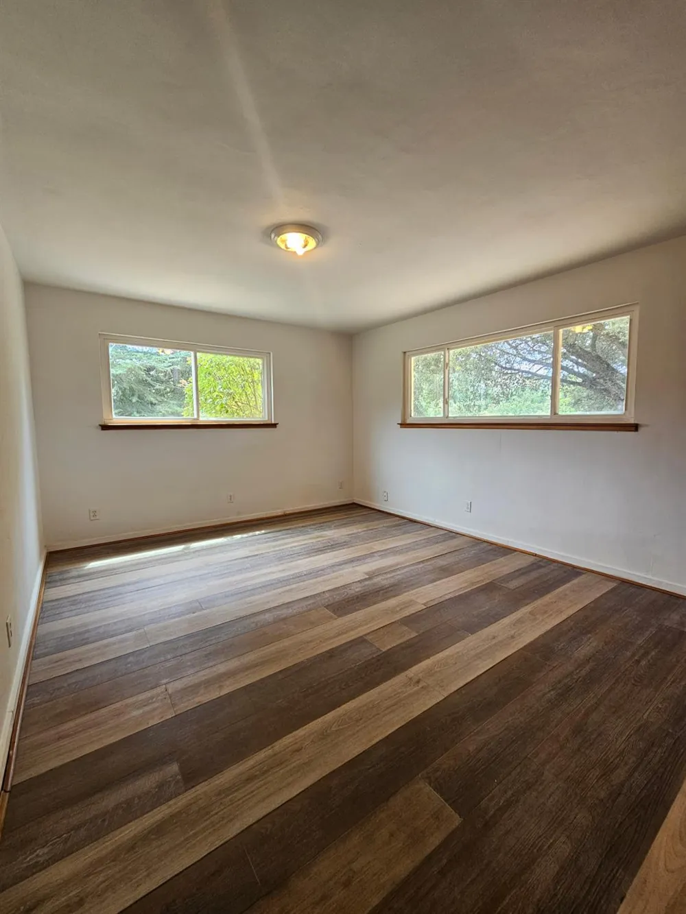 51711 S Ponderosa Way Oakhurst, CA 93644