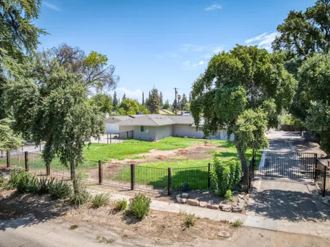 4832 Fruit Avenue
