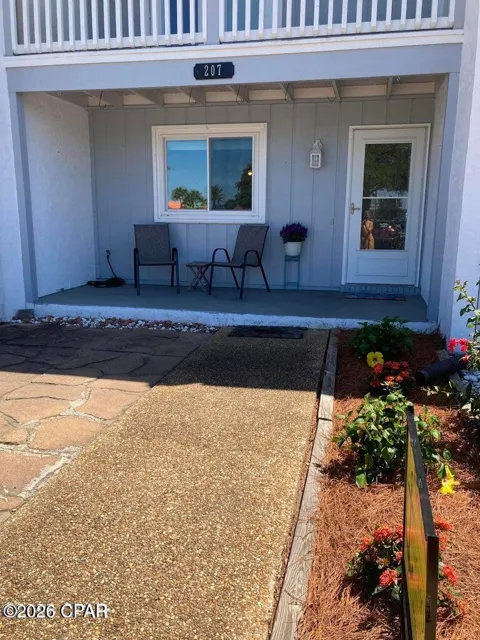 207 E 3rd Street #207