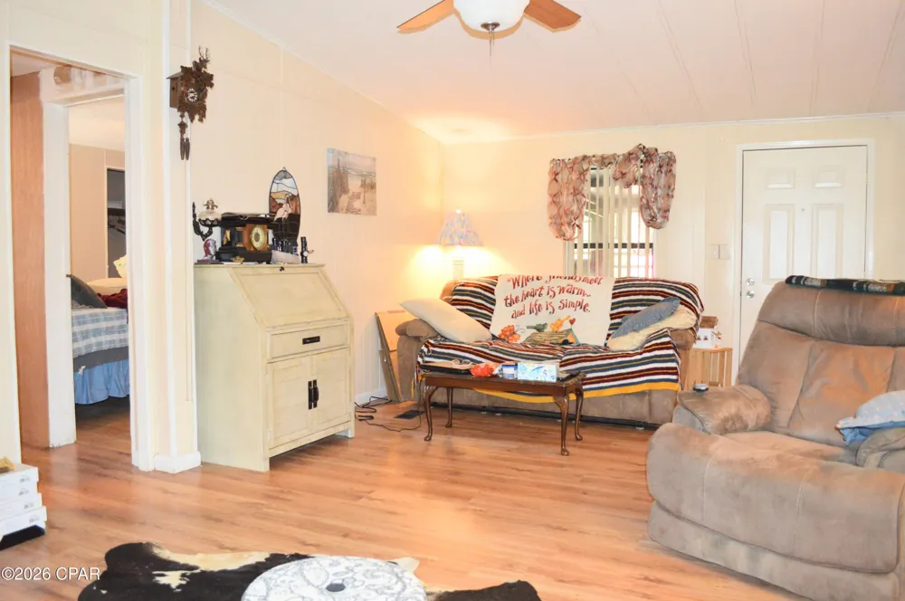 3035 Culpepper Lane Vernon, FL 32462