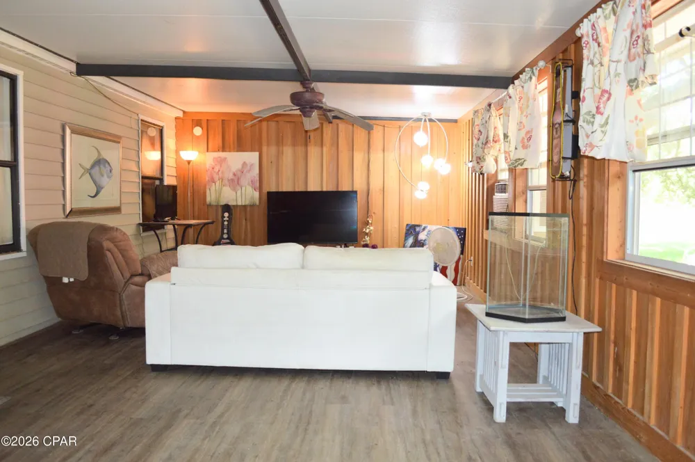 3035 Culpepper Lane Vernon, FL 32462