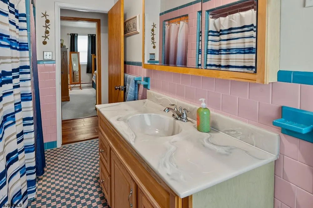 16 Haddon Ave Northfield, NJ 08225