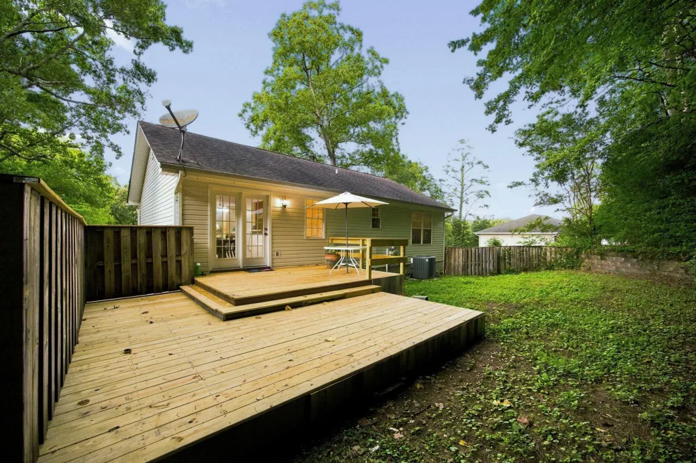1024 Lower Mill Road Hixson, TN 37343
