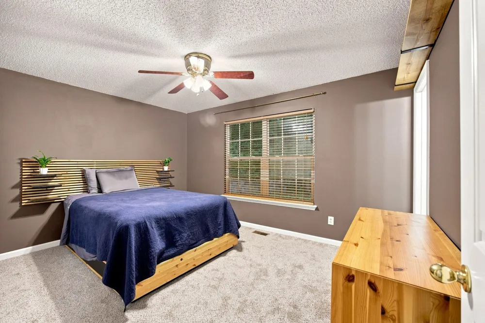 1024 Lower Mill Road Hixson, TN 37343