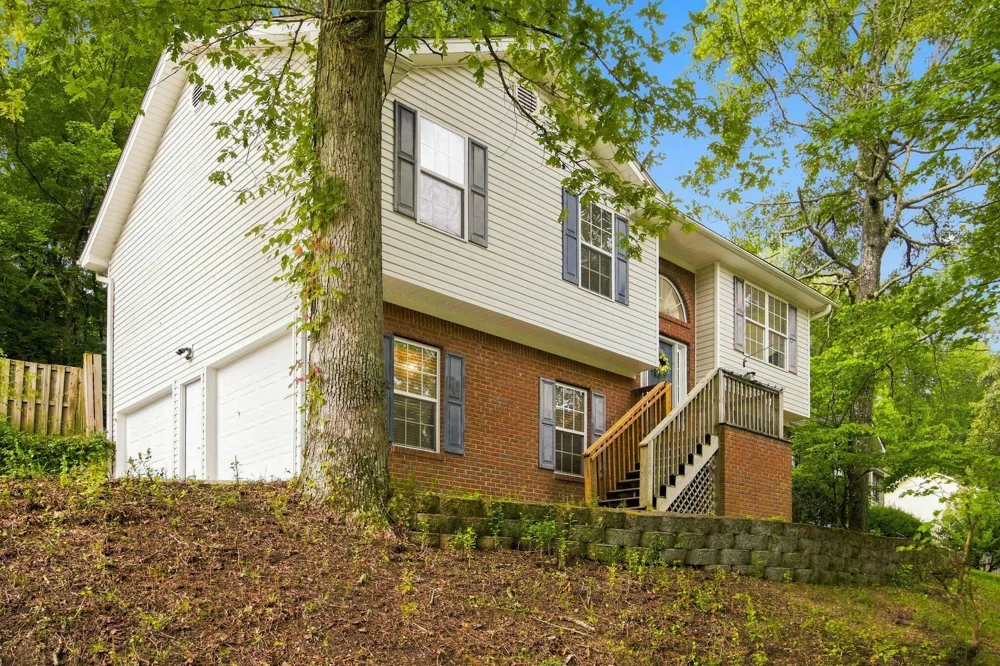 1024 Lower Mill Road Hixson, TN 37343