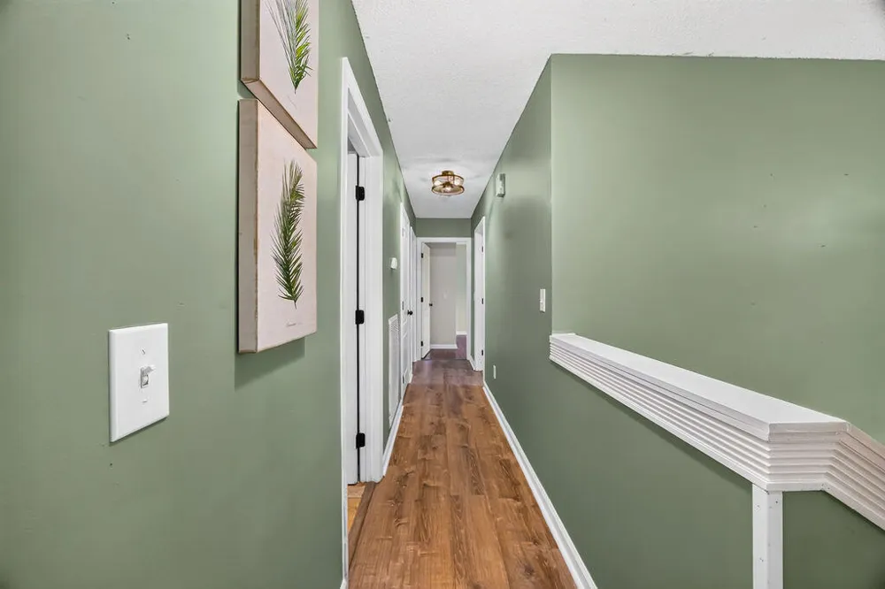 908 Clay Hill Drive Soddy Daisy, TN 37379