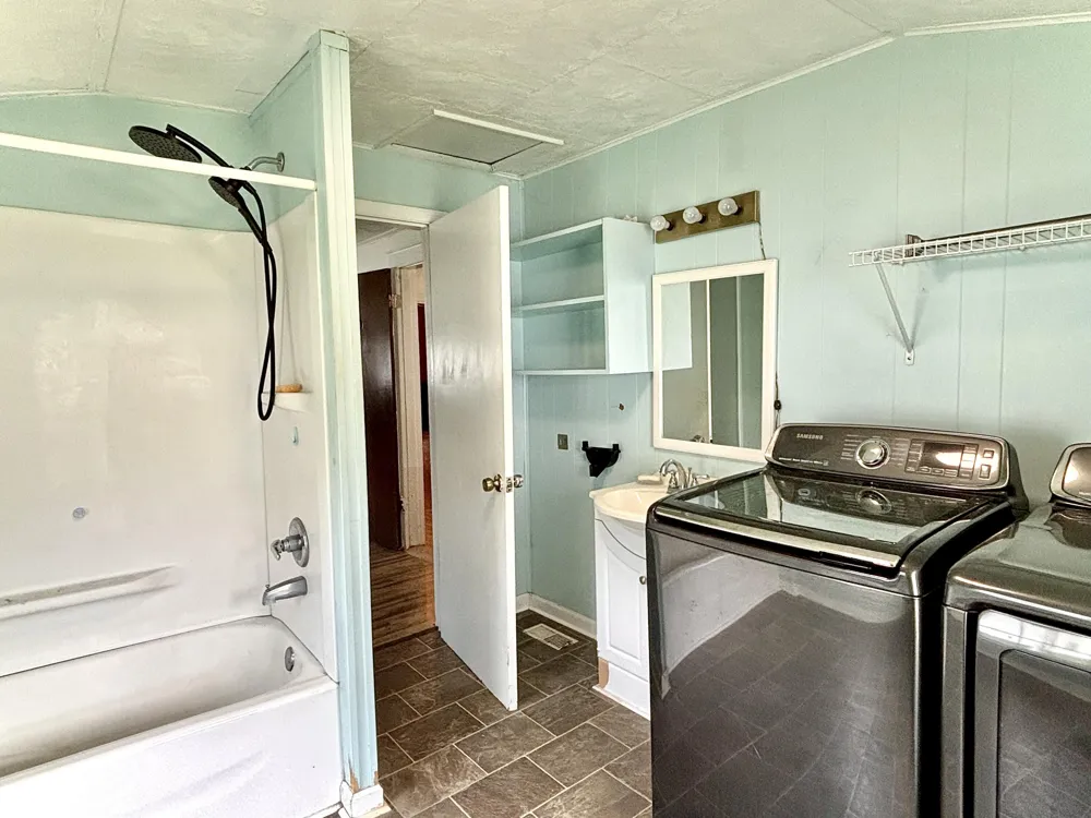 713 Cove Road Chickamauga, GA 30707