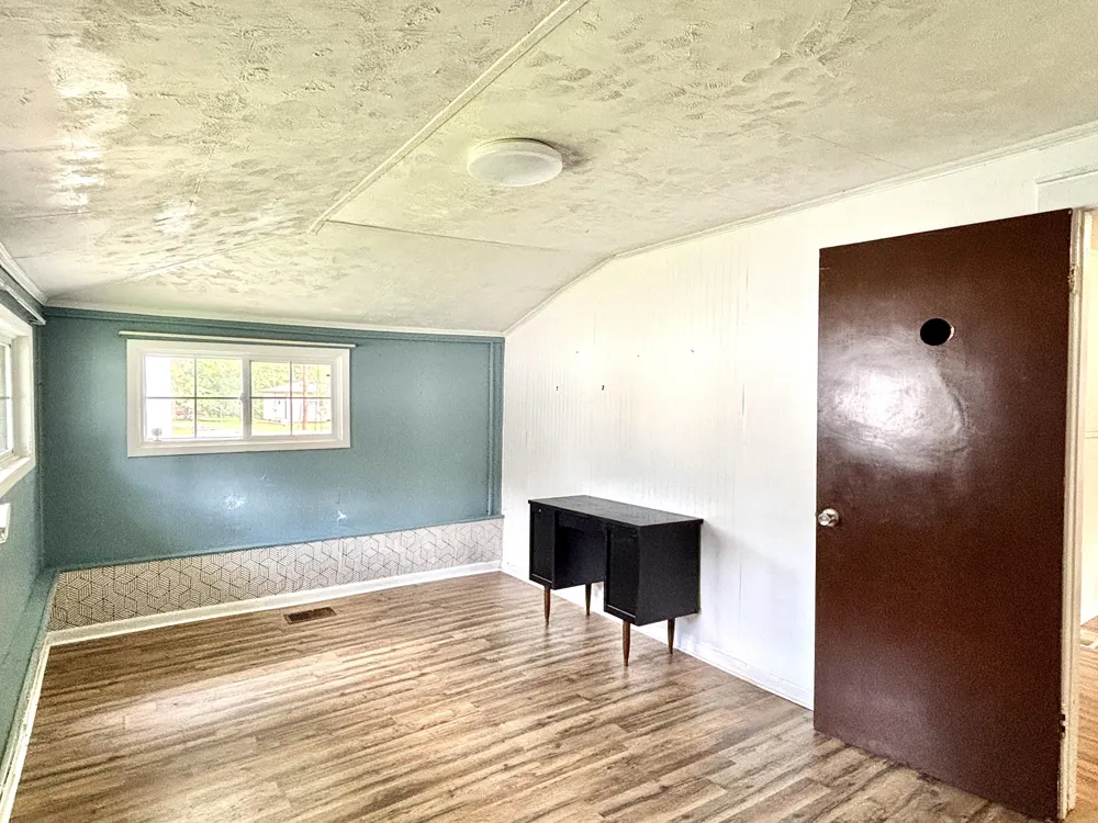 713 Cove Road Chickamauga, GA 30707