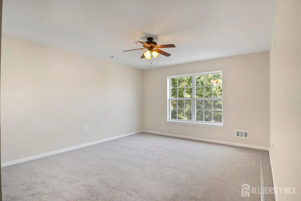 111 Liddle Avenue Edison, NJ 08837