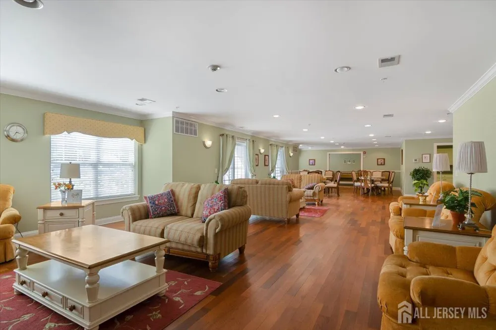 111 Liddle Avenue Edison, NJ 08837