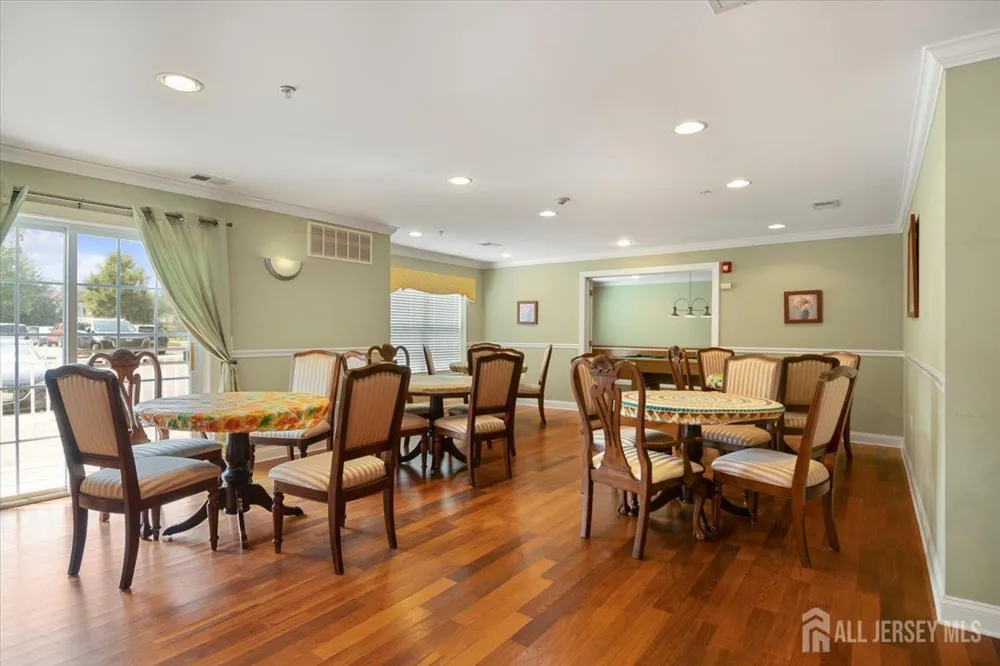111 Liddle Avenue Edison, NJ 08837