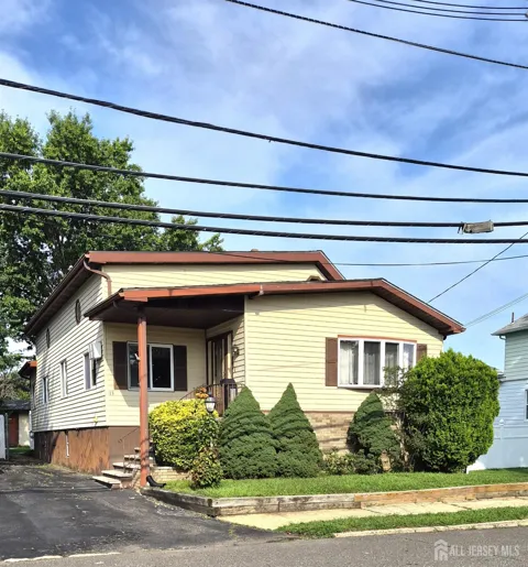 13 Sheldon Avenue