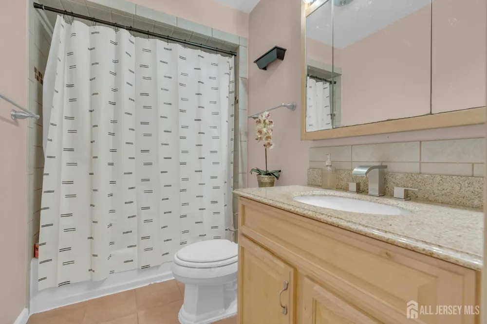 23 Krenkel Court Flemington, NJ 08822