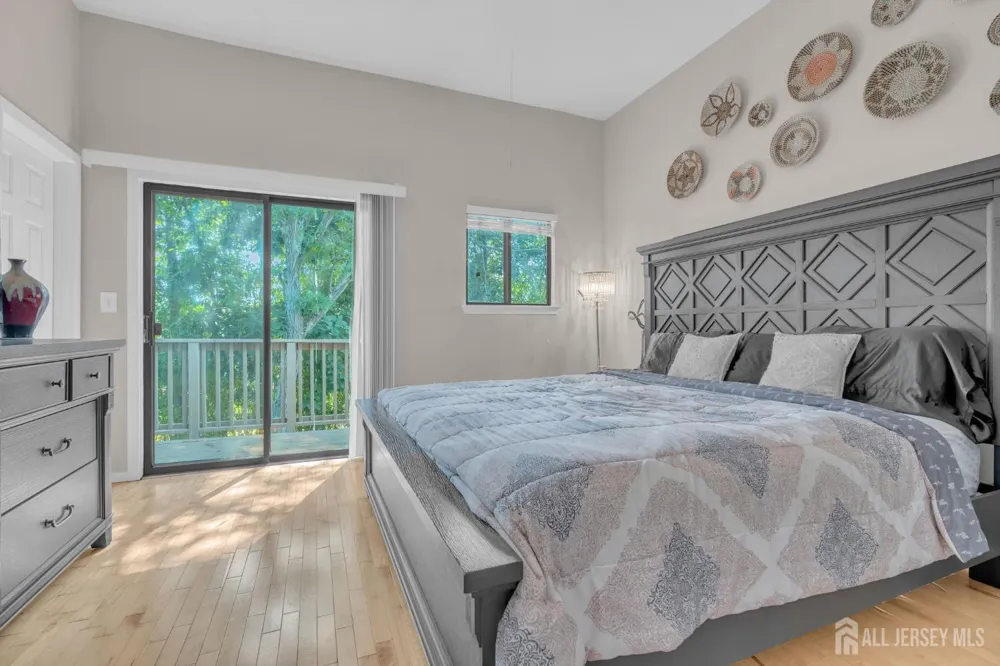 23 Krenkel Court Flemington, NJ 08822