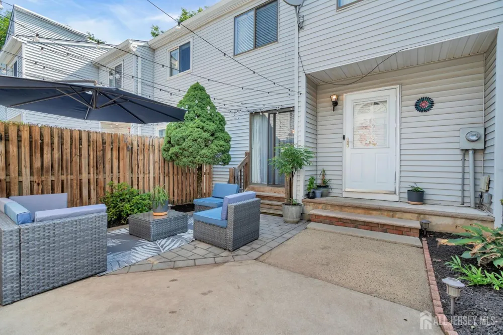 23 Krenkel Court Flemington, NJ 08822