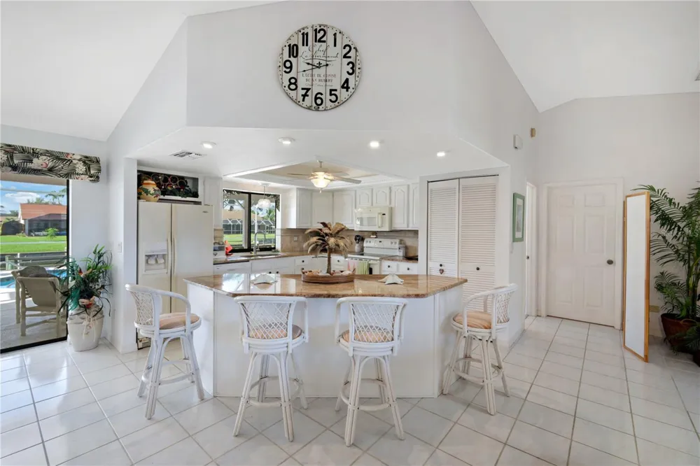 212 KAMAL PARKWAY Cape Coral, FL 33904