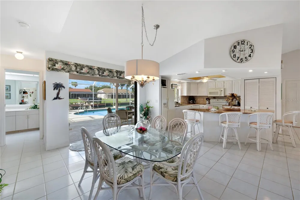 212 KAMAL PARKWAY Cape Coral, FL 33904