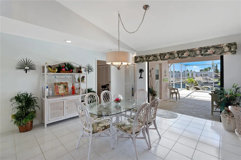 212 KAMAL PARKWAY Cape Coral, FL 33904