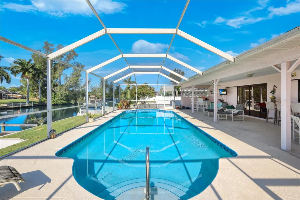 212 KAMAL PARKWAY Cape Coral, FL 33904