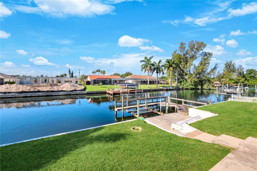 212 KAMAL PARKWAY Cape Coral, FL 33904