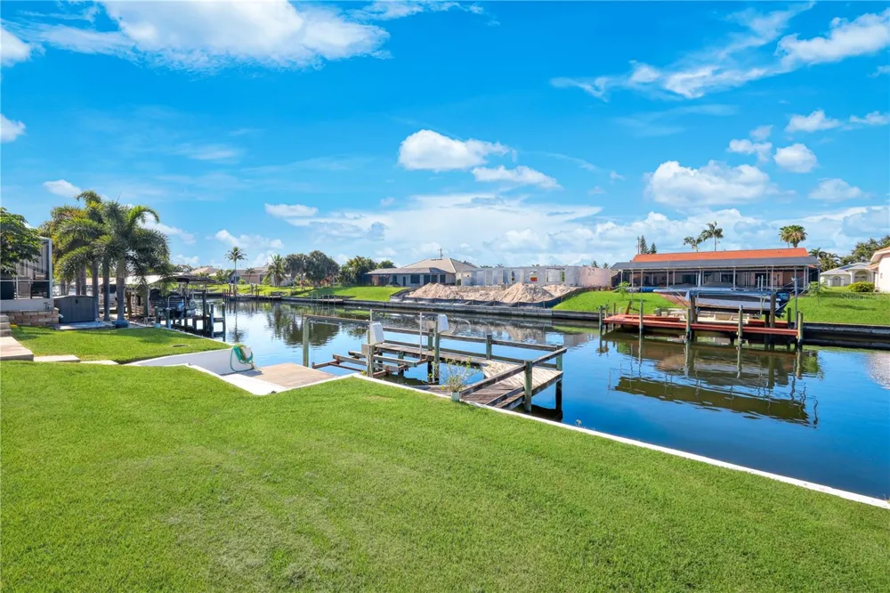 212 KAMAL PARKWAY Cape Coral, FL 33904