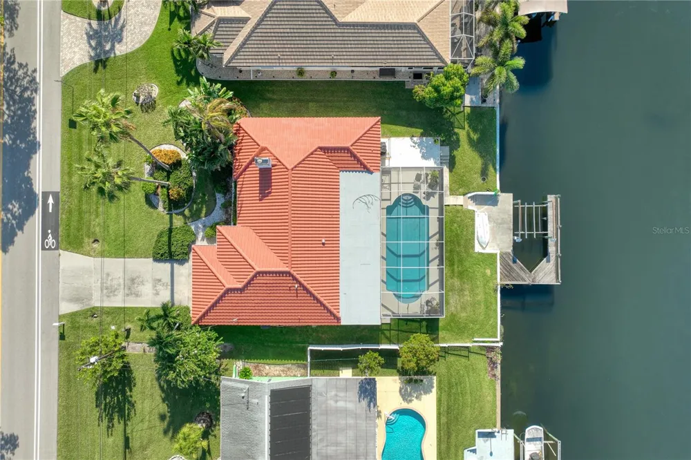 212 KAMAL PARKWAY Cape Coral, FL 33904