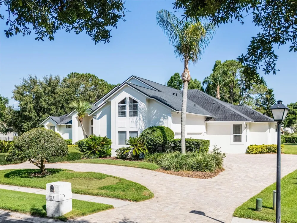 2031 WILLOW LAUREN LANE #L Windermere, FL 34786