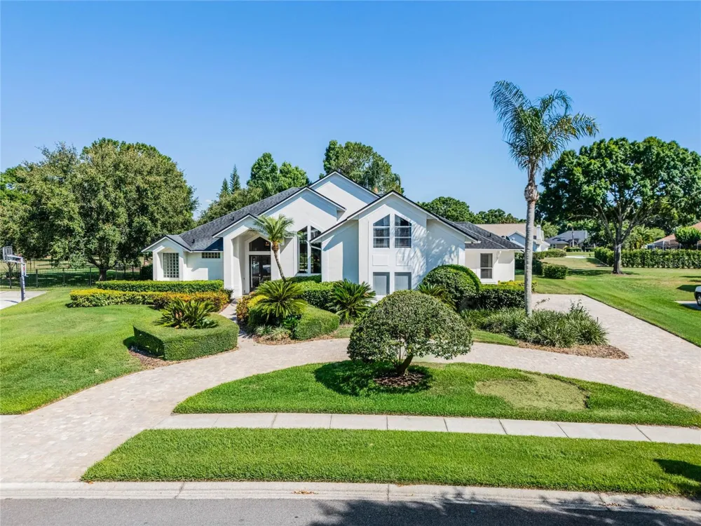 2031 WILLOW LAUREN LANE #L Windermere, FL 34786