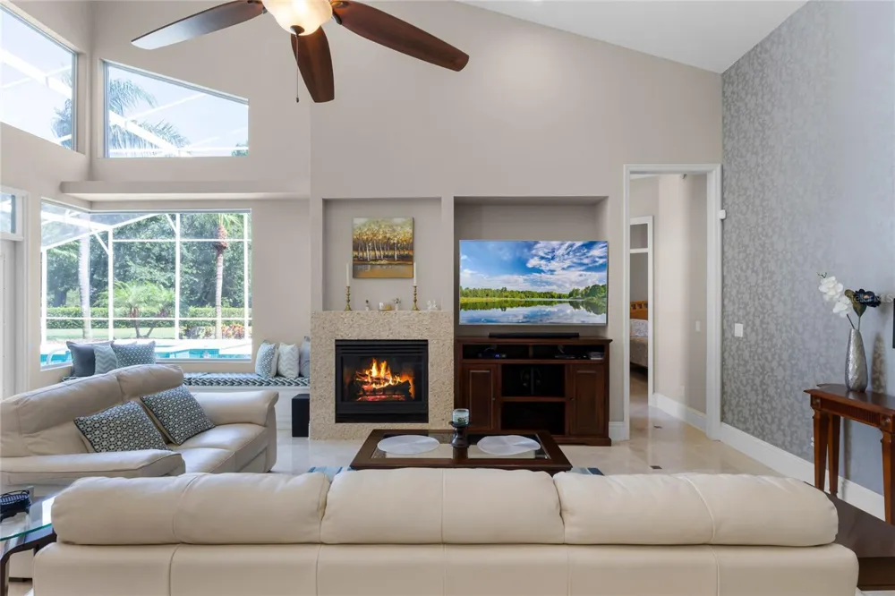 2031 WILLOW LAUREN LANE #L Windermere, FL 34786