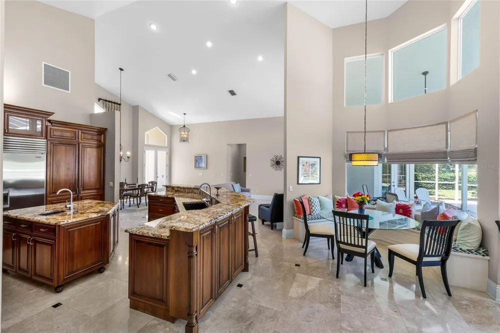 2031 WILLOW LAUREN LANE #L Windermere, FL 34786