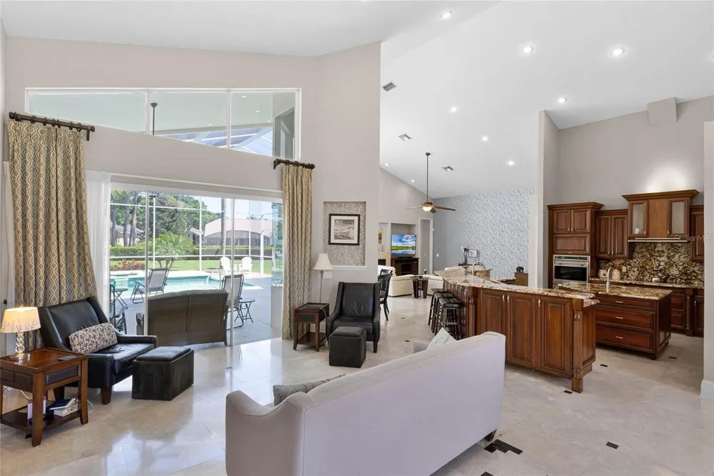 2031 WILLOW LAUREN LANE #L Windermere, FL 34786