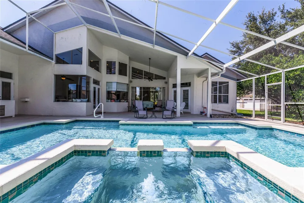 2031 WILLOW LAUREN LANE #L Windermere, FL 34786