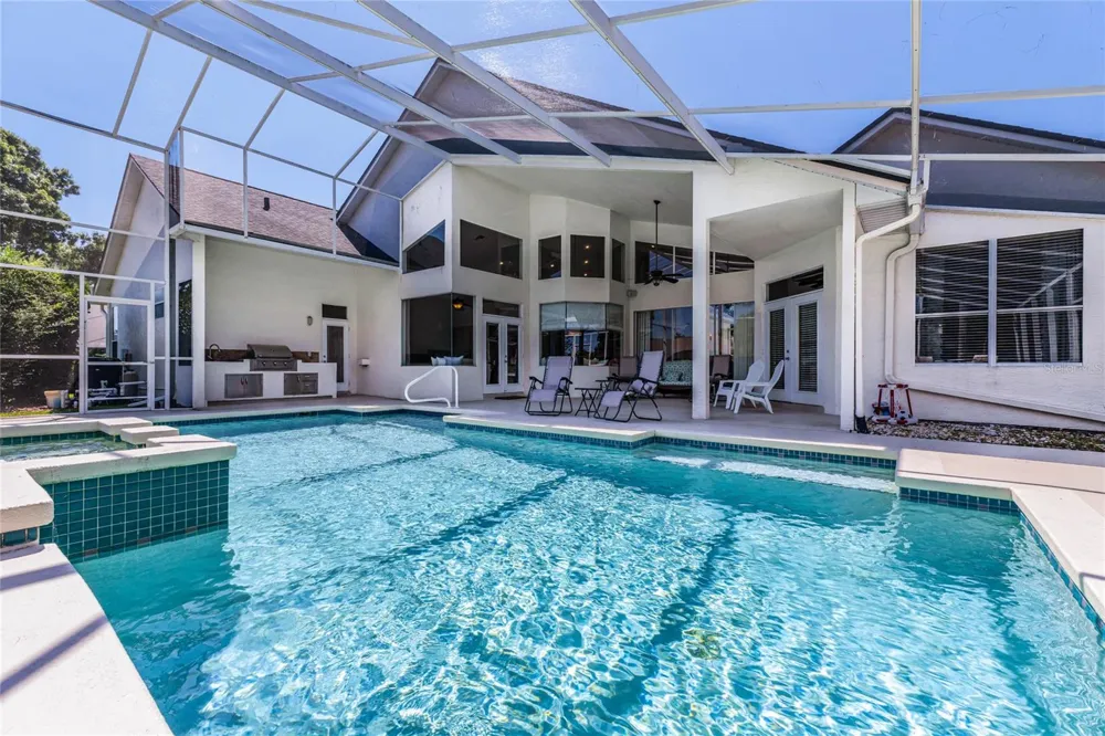 2031 WILLOW LAUREN LANE #L Windermere, FL 34786