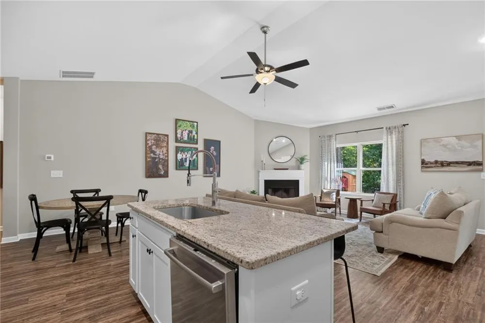 432 Clematis Court Temple, GA 30179