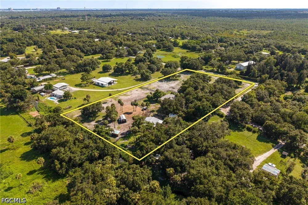 Matt Road North Fort Myers, FL 33917
