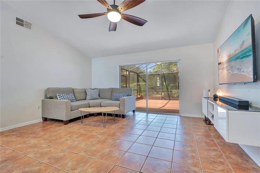 836 ELM FOREST DRIVE Minneola, FL 34715