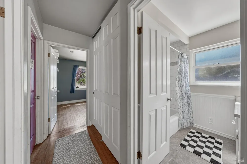 3570 Leland Lane Ukiah, CA 95482