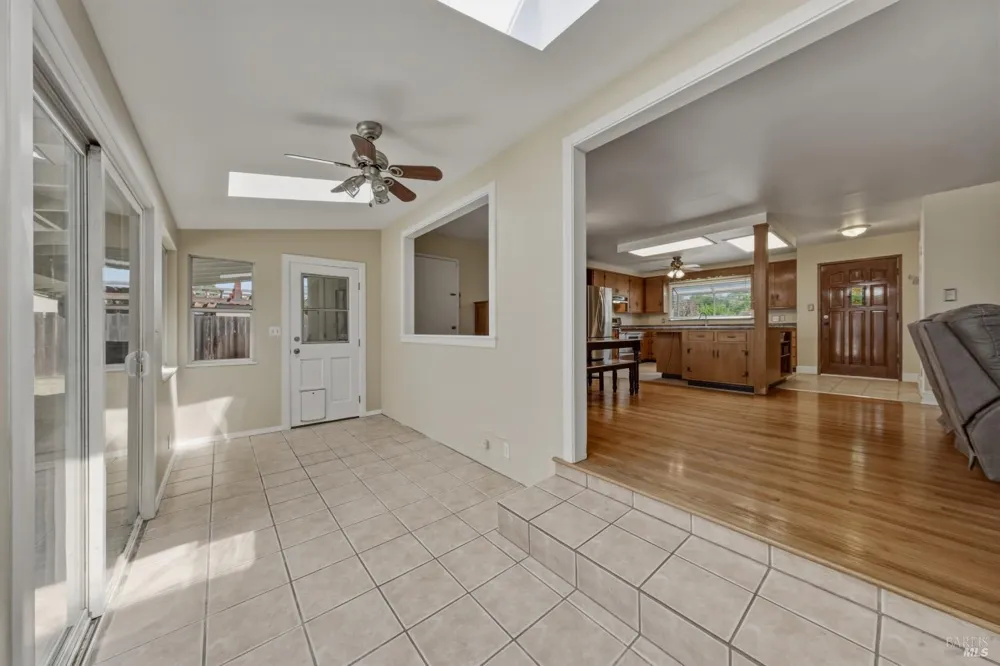 3570 Leland Lane Ukiah, CA 95482