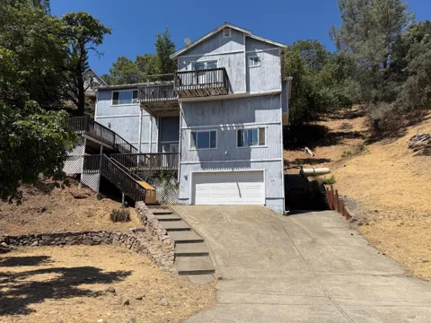 19 Columbine Court